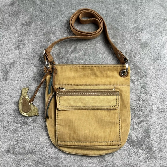 FOSSIL Corduroy Brown Crossbody Bird Fob Charm Adjustable Strap FLOWER POWER - Picture 1 of 11